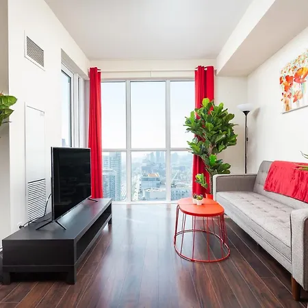 Ferienwohnung Across From The Cn Tower, Metro Toronto Convention Centre And Rogers Centre In Downtown Toronto Core